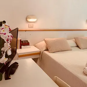 3* Hotel Labrador