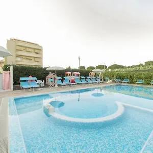 Aparthotel Promenade, Cattolica